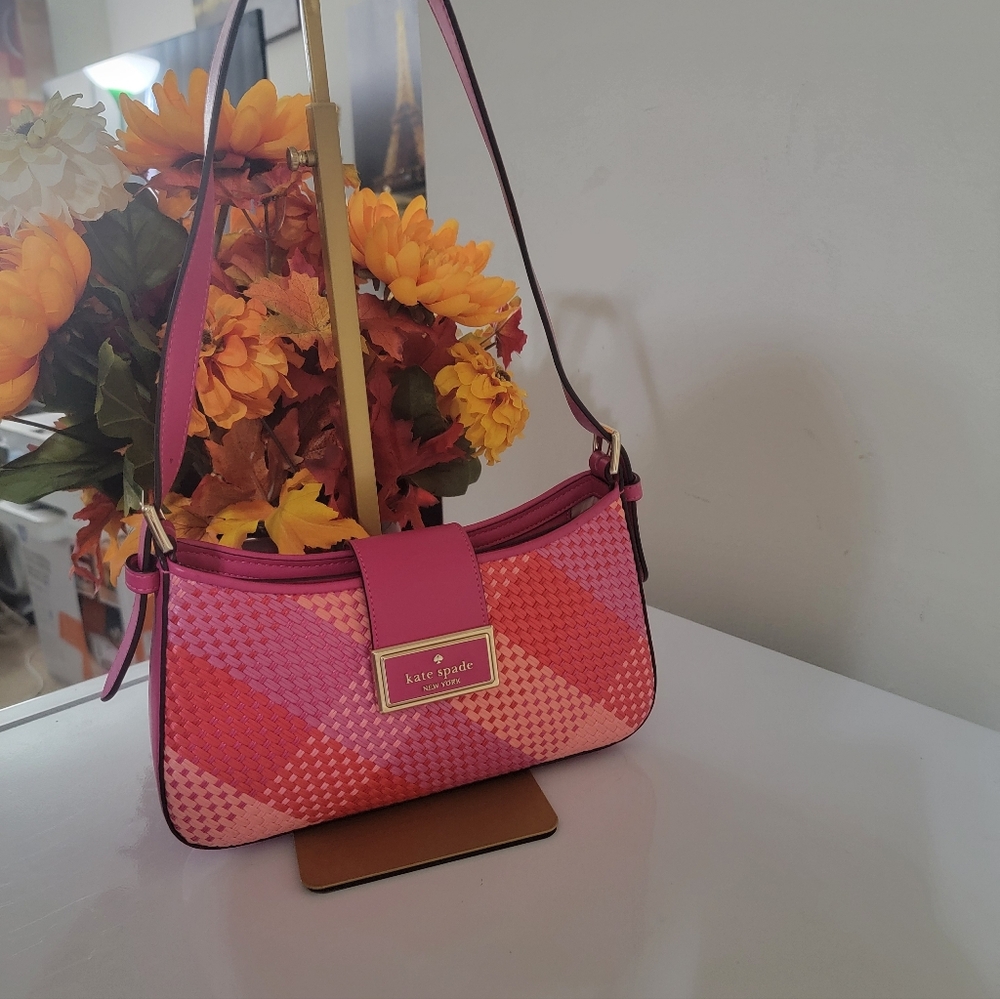 Kate Spade Vibrant Pink and Red Woven Shoulder Bag - Picture 2 of 9